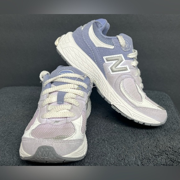 New Balance Kids Sneakers - Purple and Cream - Picture 3 of 7